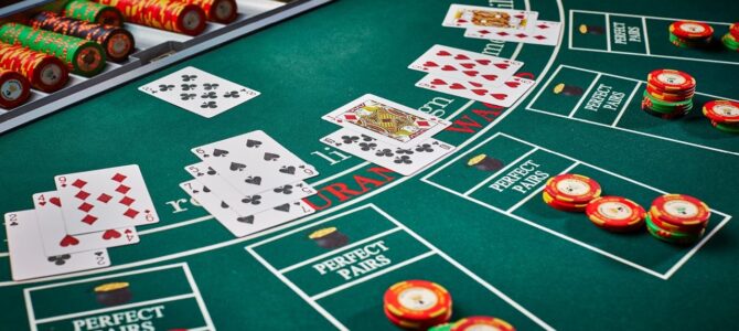 Comment gagner au blackjack : stratégies et conseils pour maximiser vos chances